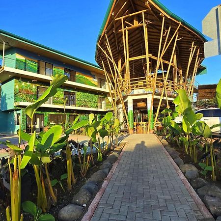 Bonding Coffee Roaster Cafe & Hotel Quepos Extérieur photo