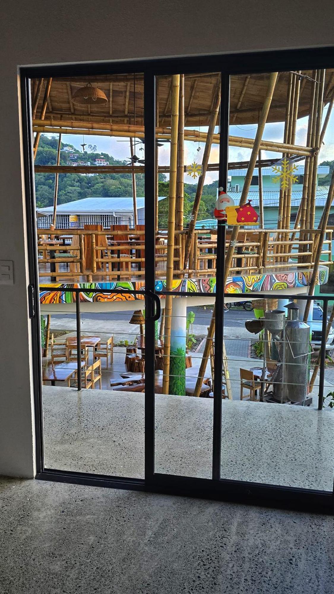 Bonding Coffee Roaster Cafe & Hotel Quepos Extérieur photo