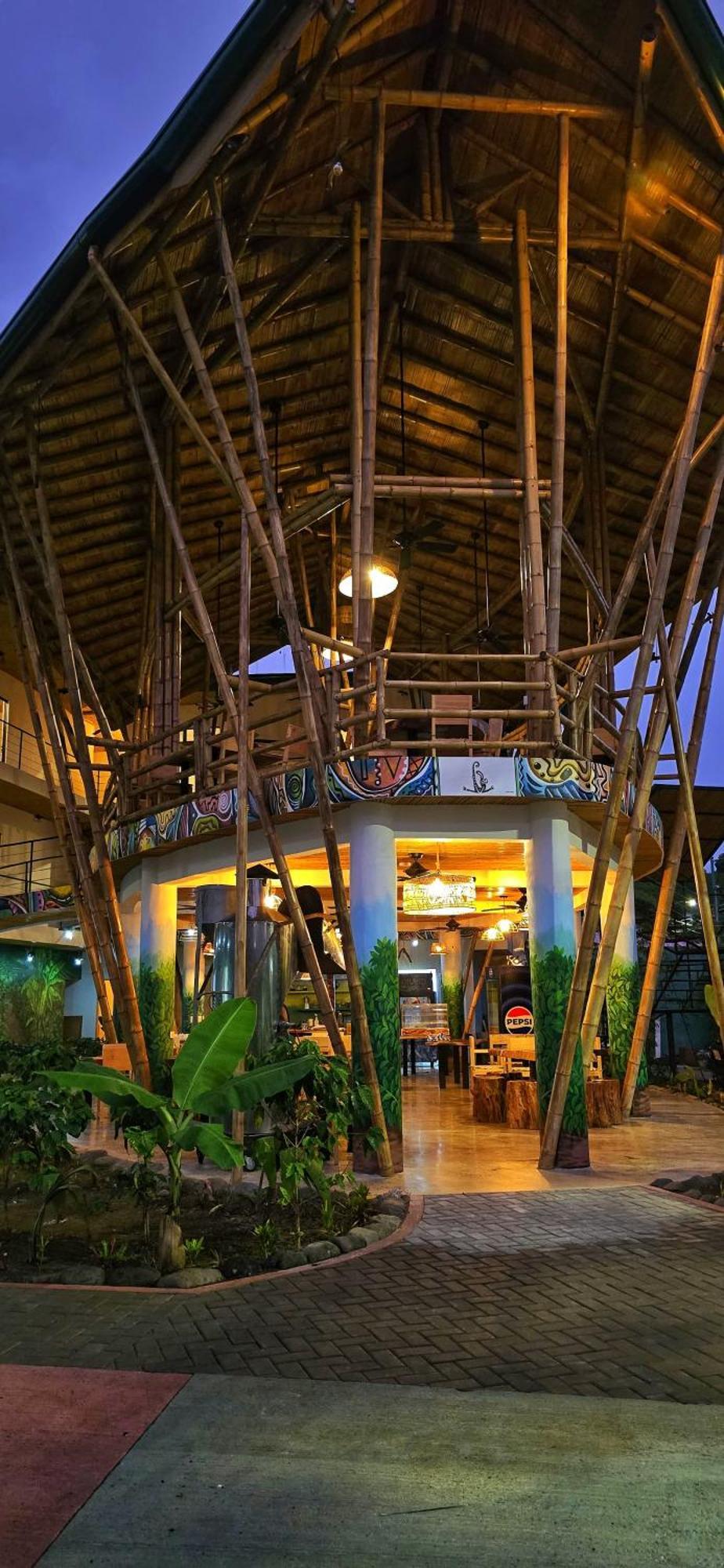 Bonding Coffee Roaster Cafe & Hotel Quepos Extérieur photo